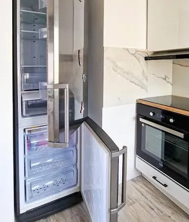 Quiet Next To Polin Museum. Fast Wifi / Tv Apartment Warsaw