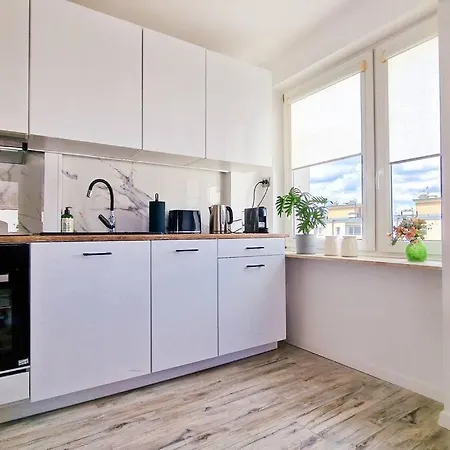 Quiet Next To Polin Museum. Fast Wifi / Tv Apartment Warsaw