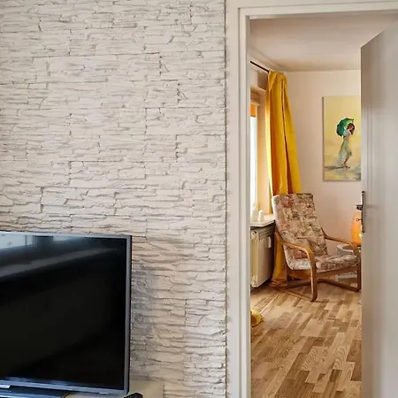 Apartment Quiet Next To Polin Museum. Fast Wifi / Tv